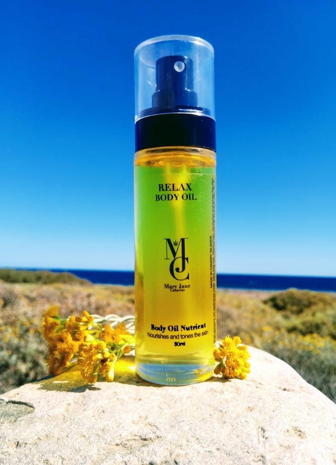 Relaxing and Nutrient Oil Lavender and Cannabis